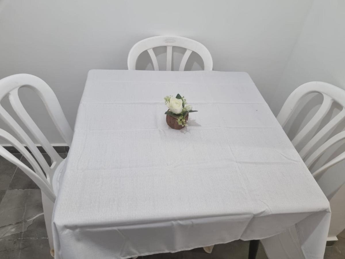 Appartamento בובה של דירה Eilat Esterno foto